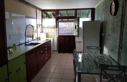Santianes de Ola Cabaña | vivienda vacacional (alquiler íntegro) El Rincón del Busgosu para 3 personas