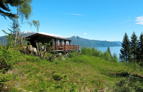 Balestrand Casa | Vacation home Haugly by Interhome