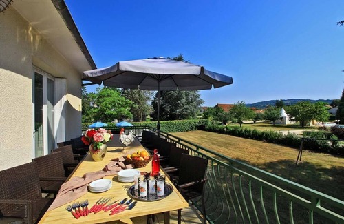 Biars-sur-Cere Casa | Vacation home in Lot