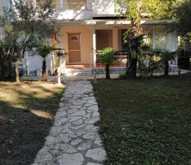 Ishem Casa | Vacation Home in Gjiri i Lalëzit, Lalëz, Durrës