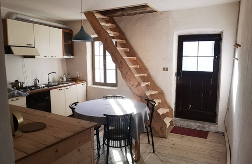 Feltre Casa | Vacation home in Tomo with beautiful views of the countryside, 2 km from Feltre.