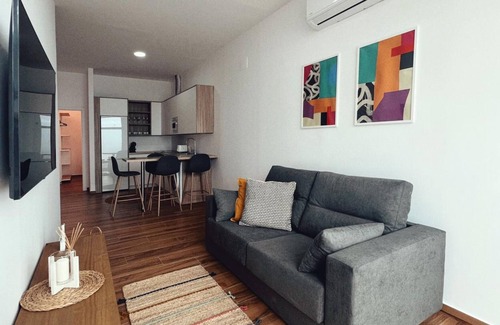 Armenime Apartamento | Casa de vacaciones "Jasmine L7" con vistas al mar y Wi-Fi