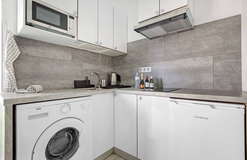 Antigua Apartamento | Casa de vacaciones "La Corte A2" con vistas a la montaña, terraza privada y Wi-Fi