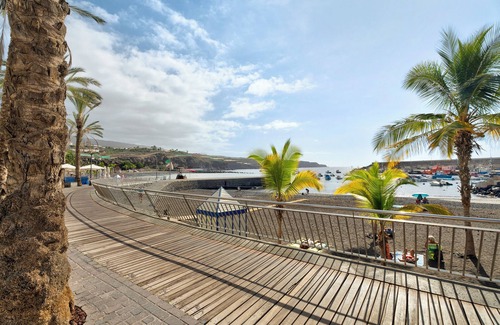 Playa San Juan Casa | Casa de vacaciones 'La Casa De Tina' con vistas al mar, terraza privada y Wi-Fi