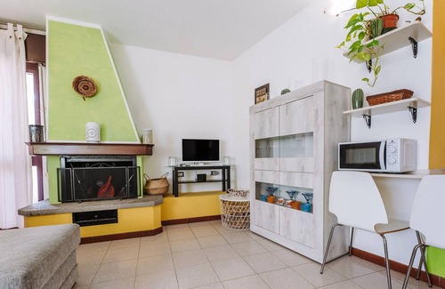 Muravera Casa | Vacation Home "La Pavoncella" with 2 Balconies & A/C