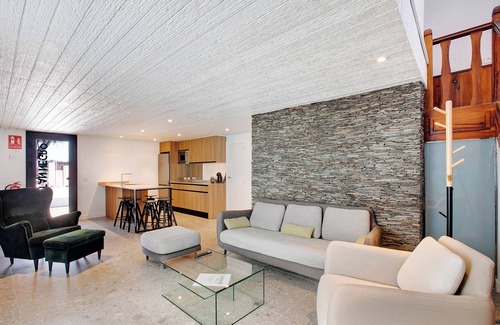 Sauzal Casa | Casa vacacional 'Linaje del Pago Listán Negro' con vistas al mar, piscina, balcón privado y Wi-Fi