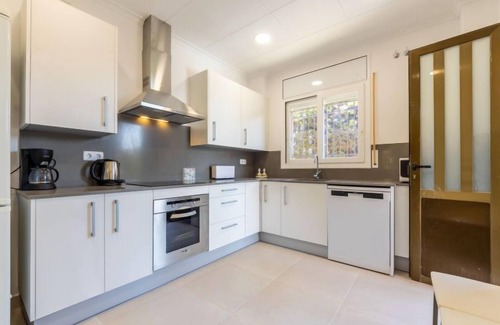 Torredembarra Casa | Casa de vacaciones Lleida by Interhome