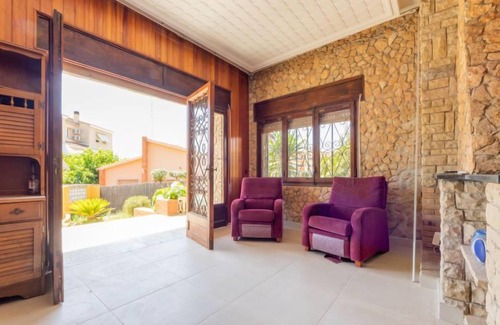 Torredembarra Casa | Casa de vacaciones Lleida by Interhome