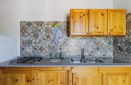 Casamassella Casa | Casa de vacaciones 'Lu Mare e Lu Ientu' con jardín y aire acondicionado