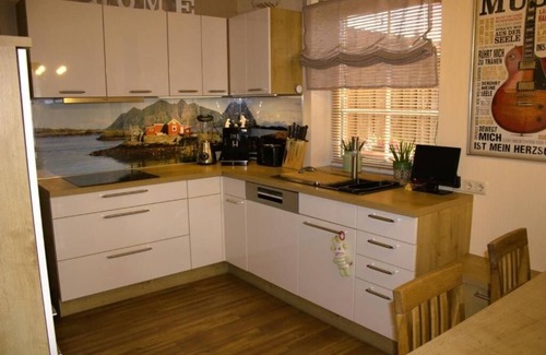 Rostock Casa | Vacation home Meerzeit near Warnemünde, family home, shopping center nearby