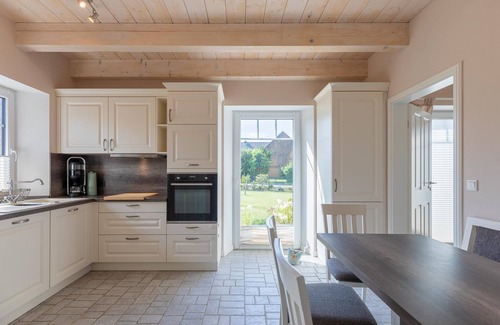 Braderup Casa | Vacation home Nordwind in Braderup for up to 8 people