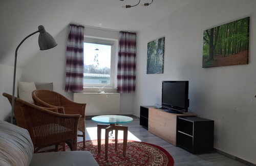 Guelzow Apartamento | Holiday home in the outskirts of the village near Güstrow for 5 guests + child