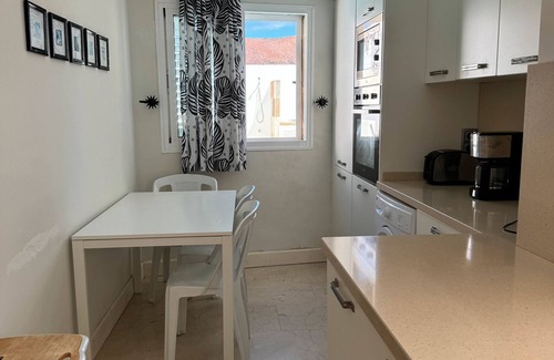 Tahiche Casa | Casa Vacacional 'Preciosa' con Vista a la Montaña, Wi-Fi y Aire Acondicionado