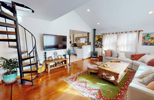 Seabright Casa | Vacation Home Seabrightwith Sauna, Santa Cruz