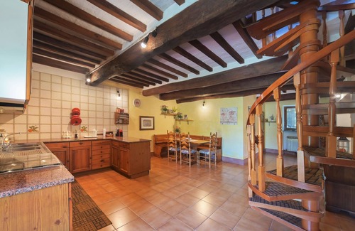 Massa Martana Casa | Casa de vacaciones Vepres by Interhome