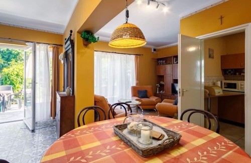 Balatonlelle Casa | Casa de vacaciones Verde by Interhome