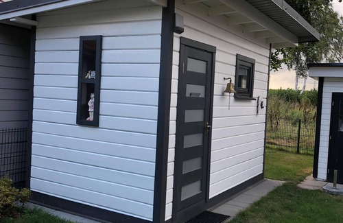 Conneforde Casa | Vacation home with sauna, garden & whirlpool by the lake