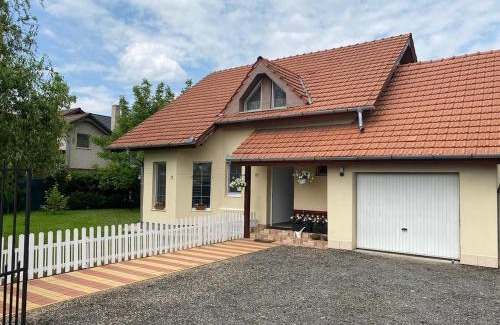 Sanmartin Casa | Vacation Home with Garden