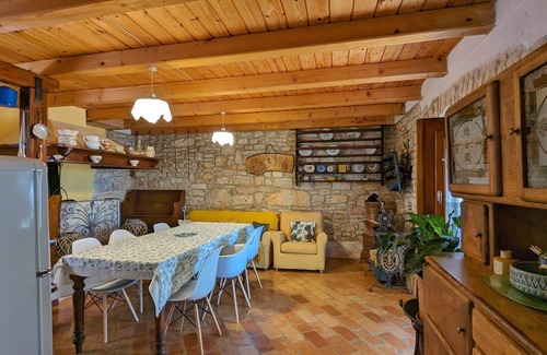 Peresiji Casa | Vacation home with pool and beautiful terrace