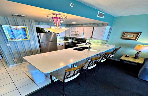 Kingston Condominio | Vacation in Resort Luxury 1BR Direct Oceanfront Wyndham Ocean Walk Resort / 1302