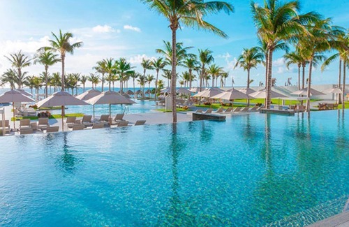 Punta Sam Apartamento | Vacation in STUNNING 5-Star Luxury Resort in Cancun! All-Inclusive Available.