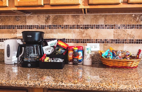 Nassau Apartamento | Vacation in the Comfort of Home at LiShay’s Cottage