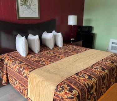 Poinciana Park Hotel | Vacation Inn motel - FT Lauderdale Airport and Cruise port