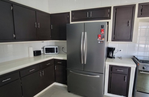 Chelem Casa | Vacation Oasis 3/B to beach, with Hot Tub and Outdoor Bar