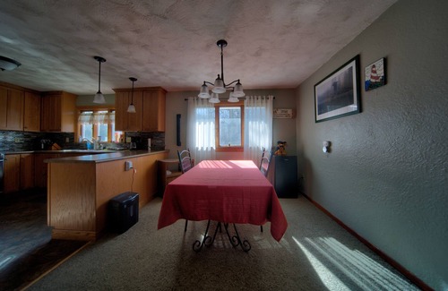 Grove City Cabaña | Vacation Oasis : Pet Friendly : Enclosed Porch w/ Fire Pit