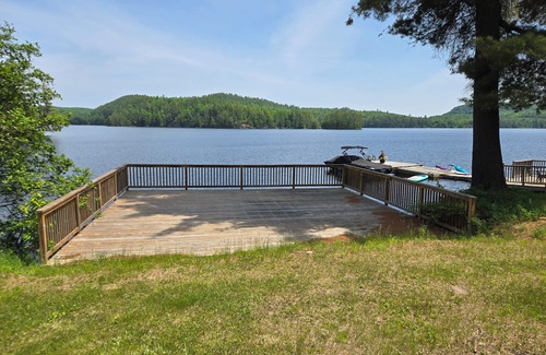 Dysart et al Cabaña | Vacation on beautiful Haliburton Lake!!