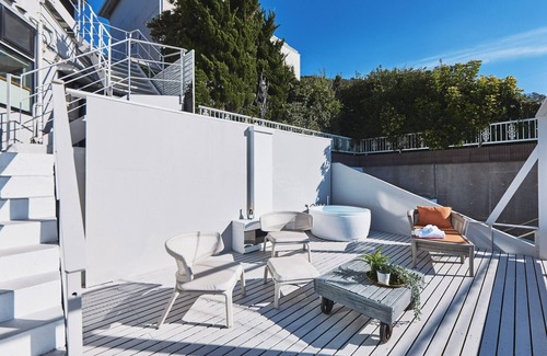 Yokosuka Casa | Vacation Rental with a large terrace jacuzzi / Yokosuka Kanagawa