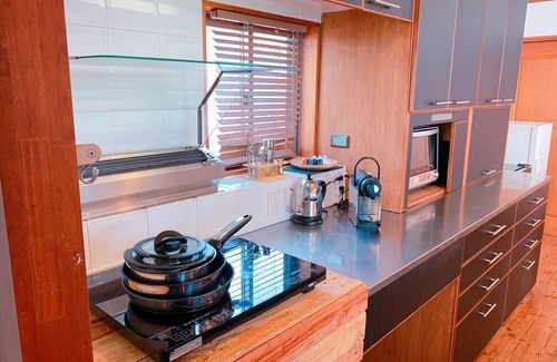 Yokosuka Casa | Vacation Rental with a balcony / Yokosuka Kanagawa