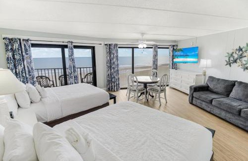 Litchfield by the Sea Apartamento | Vacation Time Oceanfront Deluxe Queen Room 4th Flr