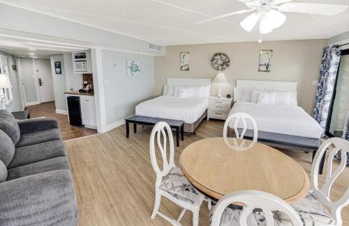 Litchfield by the Sea Apartamento | Vacation Time Oceanfront Deluxe Queen Room 4th Flr
