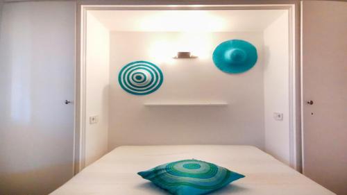 L'Escala Apartamento | VACAY Apartamento Ibiza, piscina y relax! en la Costa brava, L'Escala!