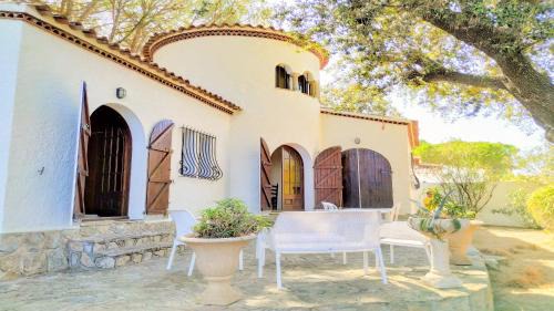 L'Escala Casa | VACAY Villa Arc, disfrutar al sol! en la Costa Brava, L'Escala!