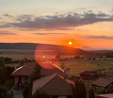 Urkut Villa | Vadászvilla