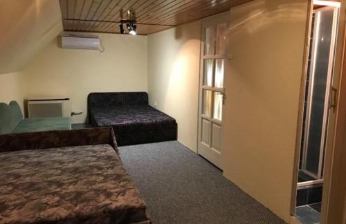 Poroszlo Apartamento | Vadrózsa Apartman Tisza-Tó Poroszló