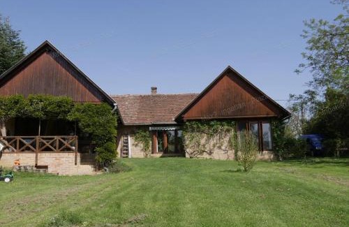 Ispank Casa | Vadszőlős Porta