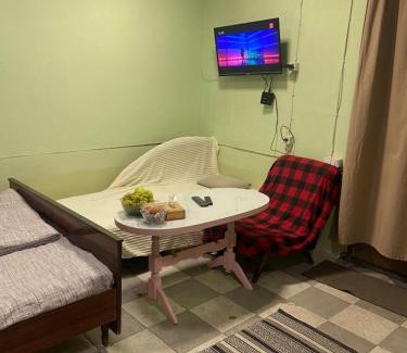 Yerevan Apartamento | Vahe's family Guest House front