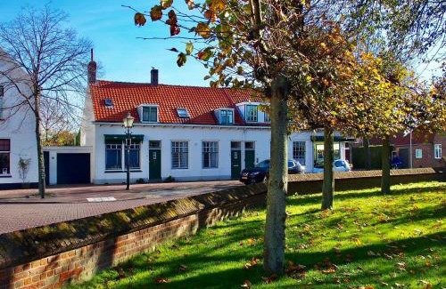 Koudekerke Casa | Vakantiehuis Dorpsplein