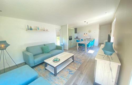 Scherpenisse Chalet De Esquí | Vakantiepark de Zeeuwse Parel - de Schelde