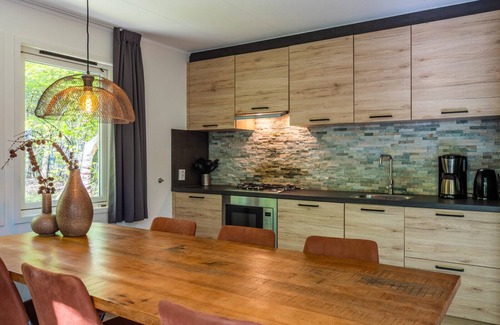 Municipality of Westerveld Chalet De Esquí | Vakantiepark De Wiltzangh - Fins Chalet Hottub 6