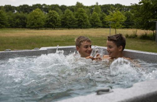 Meeuwen-Gruitrode Cabina | Vakantiewoning Heidebos in het Nationaal Park Hoge Kempen