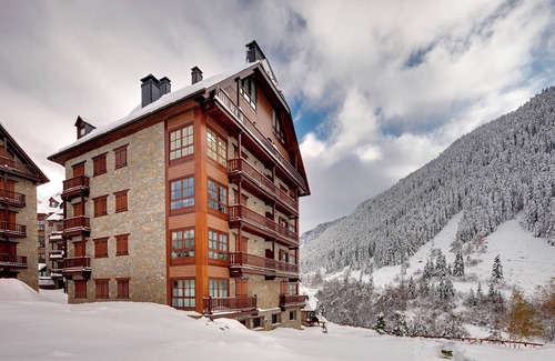 Baqueira Apartamento | Val de Ruda Luxe 45 by FeelFree Rentals
