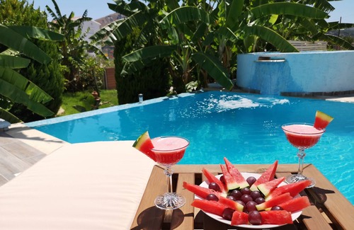 Lardos Apartamento | Suite Jardín Valantas