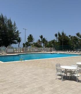 Isla Verde Apartamento | Valdez Apartment