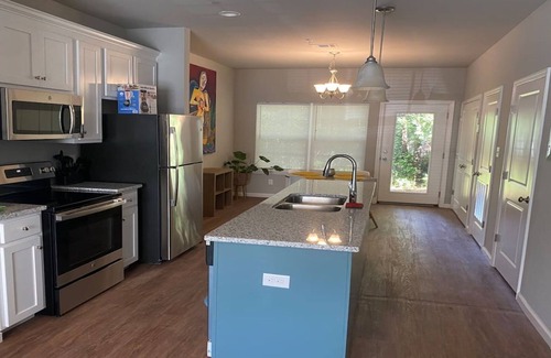 Valdosta Casa | Valdosta Oasis: 2BR 2.5 BA near Down Town and VSU