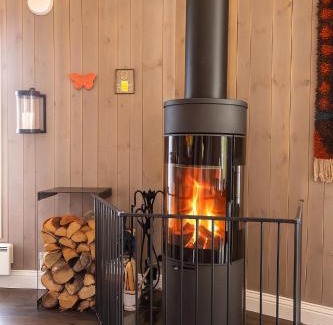 Nord-Aurdal Casa | Valdreshytte med peis Klassisk og lun stil