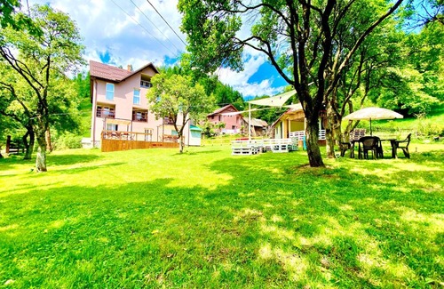 Moieciu Casa | Valea cu Molizi